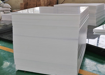 使用超高分子聚乙烯滑板前應(yīng)該了解哪些問(wèn)題